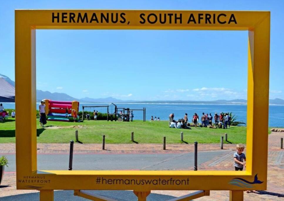 Hermanus Waterfront, Sea View Apartment With Balcony Zewnętrze zdjęcie