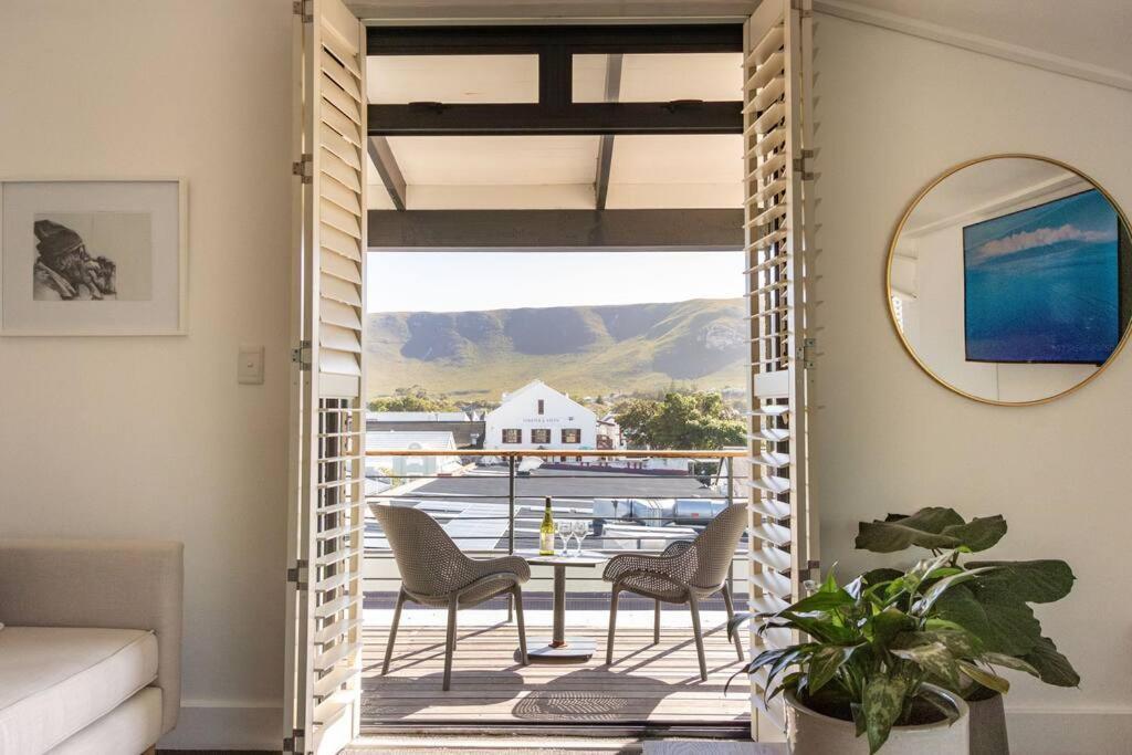 Hermanus Waterfront, Sea View Apartment With Balcony Zewnętrze zdjęcie
