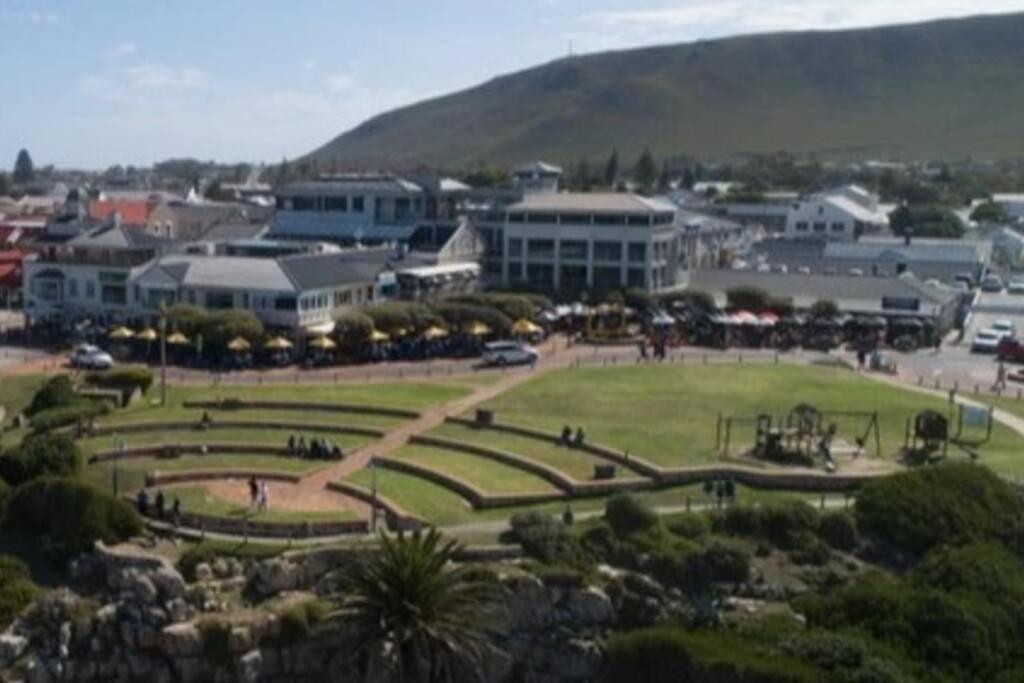 Hermanus Waterfront, Sea View Apartment With Balcony Zewnętrze zdjęcie